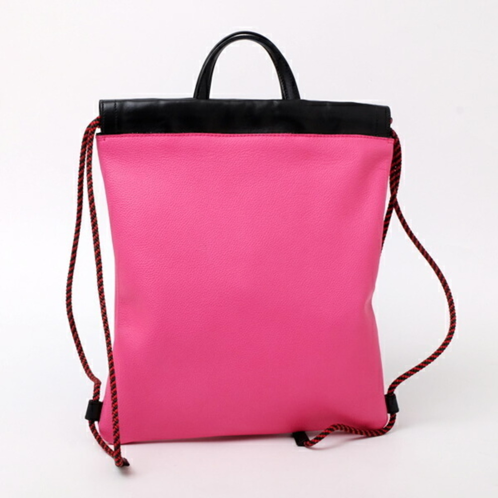 Gucci Leather Small Drawstring Backpack Pink - image 4